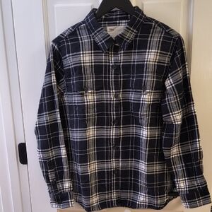 Tilley Women's Classic Black and White Plaid Flannel Shirt, Size L